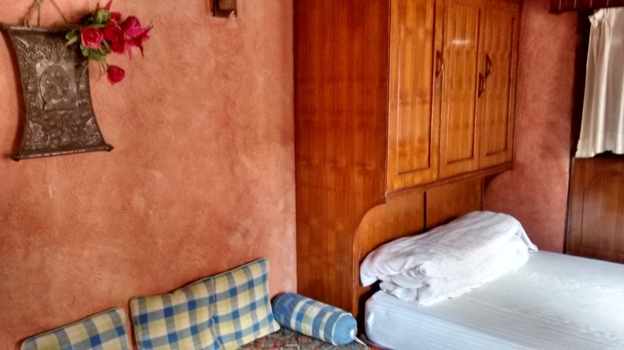 Moonlight Guest House Bhatgoan Buitenkant foto