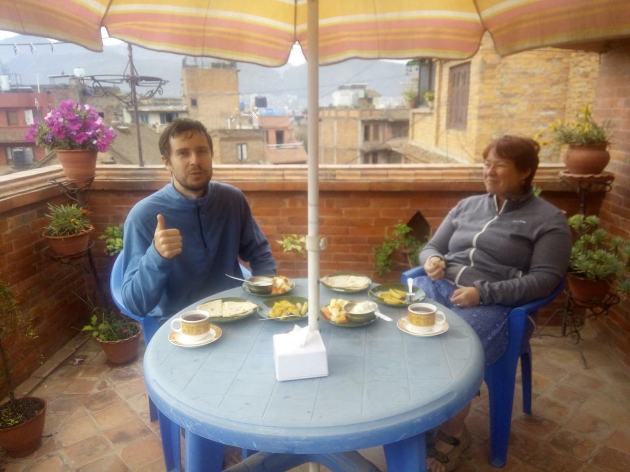 Moonlight Guest House Bhatgoan Buitenkant foto
