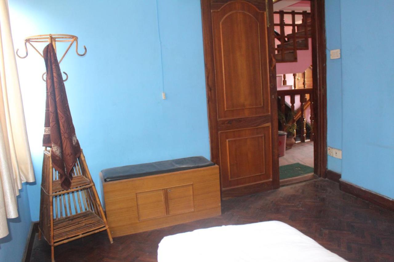 Moonlight Guest House Bhatgoan Buitenkant foto